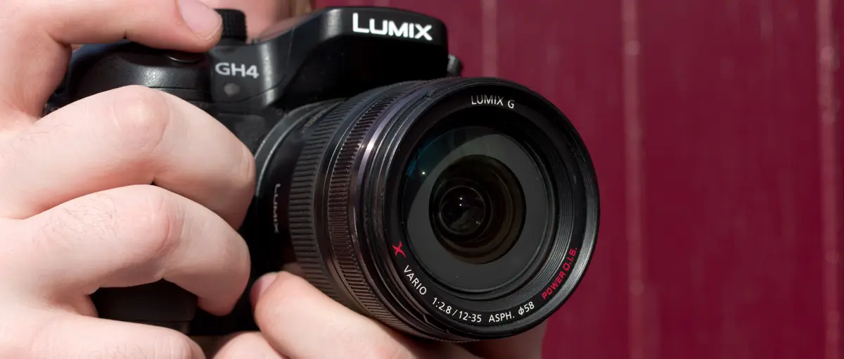 デジタルカメラ Panasonic LUMIX GH4 & GXVARIO 12-35mm Amazon.com : Panasonic LUMIX Professional 12-35mm Camera Lens G X