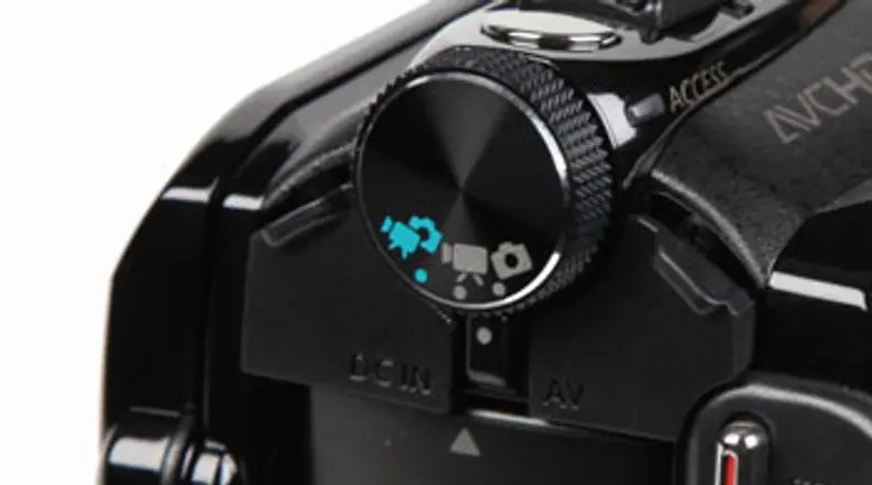 JVC GZ-HM450 Camcorder Review - Reviewed