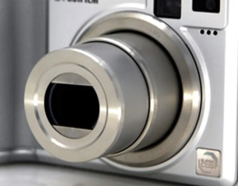 富士フイルム FinePix E550 デジタルカメラ The Camera That Changed My Life | Fujifilm E550 Compact Digicam