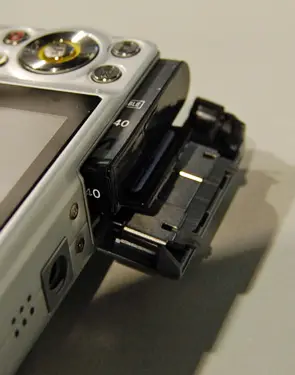 Casio Exilim EX-FC100 Digital Camera First Impression Review
