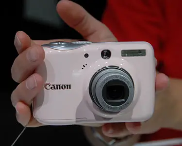 Canon デジタルカメラ　PowerShot E1 Canon PowerShot E1 (Blue) 10-megapixel camera with 4X optical zoom